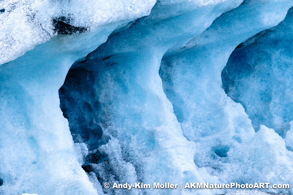 Blue ice pattern