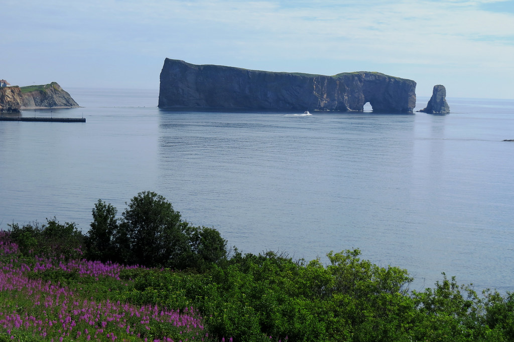 Le Rocher Perc&eacute; in Perc&eacute;, Qu&eacute;bec